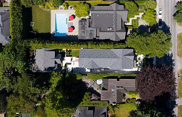5593 Mackenzie Street Kerrisdale