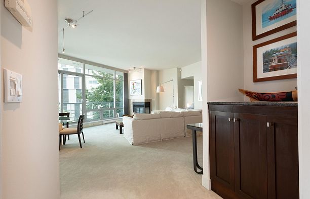 203 499 Broughton Street Coal Harbour