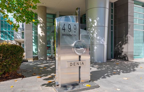 203 499 Broughton Street Coal Harbour