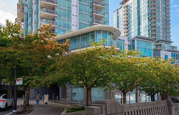 203 499 Broughton Street Coal Harbour