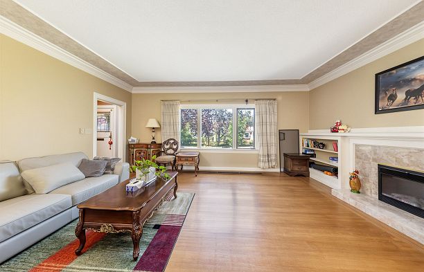 1986 W 43rd Avenue Kerrisdale