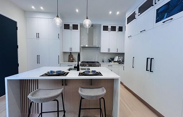 1 4150 W 14th Avenue Point Grey