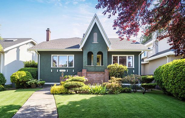 1986 W 43rd Avenue Kerrisdale