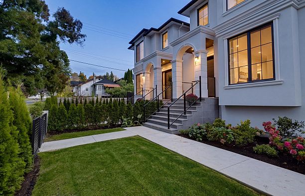 2118 W 21st Avenue Arbutus