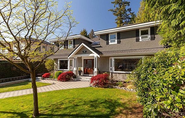3557 W 36th Avenue Dunbar