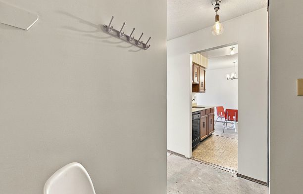 205 1825 W 8th Avenue Kitsilano