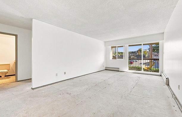 205 1825 W 8th Avenue Kitsilano