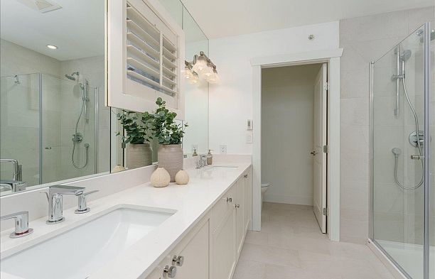4448 W 8th Avenue Point Grey