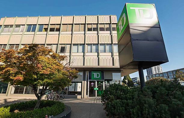 202 655 W 41st Avenue Cambie