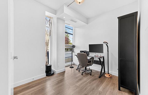 759 W 41st Avenue Cambie
