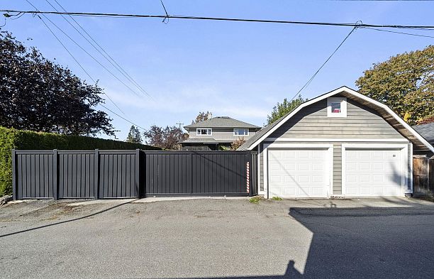2896 W 38th Avenue Kerrisdale