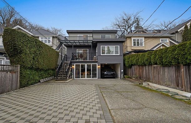 3264 W 38th Avenue Kerrisdale