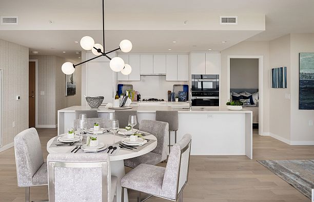 1905 485 W 42nd Avenue Oakridge VW