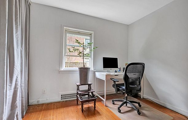2303 W 3rd Avenue Kitsilano