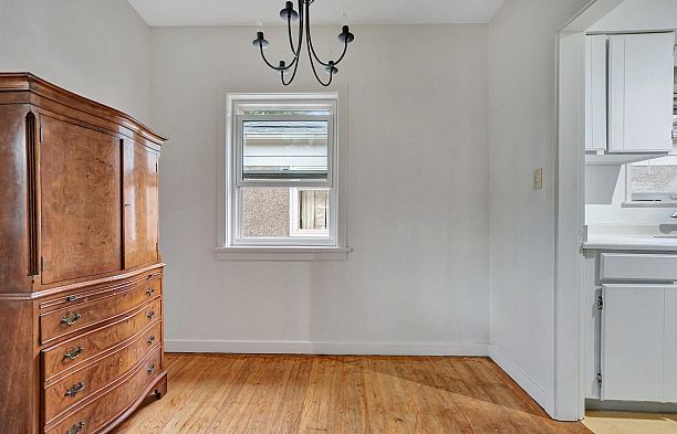 2303 W 3rd Avenue Kitsilano