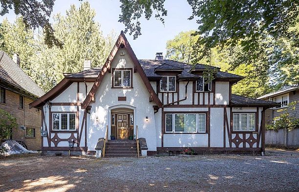 2629 W 49th Avenue Kerrisdale