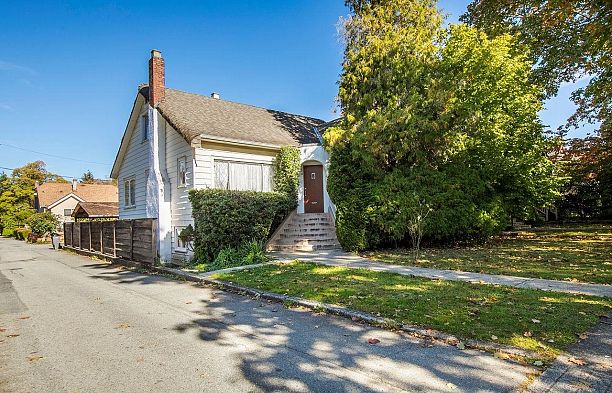 481 W 21st Avenue Cambie
