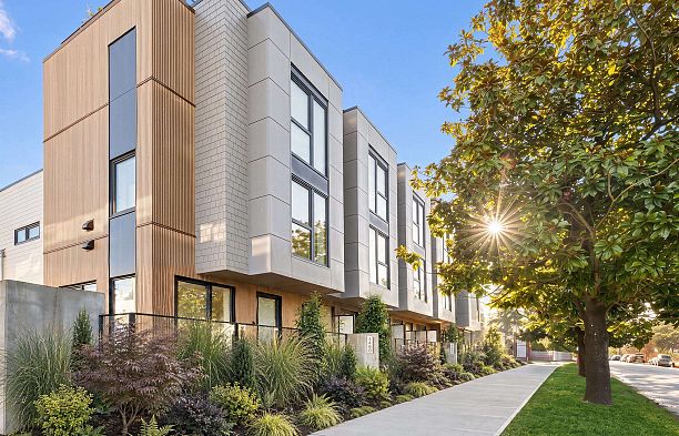 4460 Ash Street Cambie