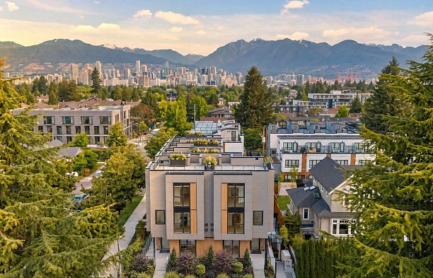 4460 Ash Street Cambie