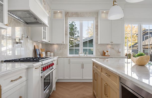 2 127 W 17th Avenue Cambie