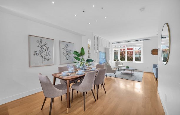 5603 Willow Street Cambie