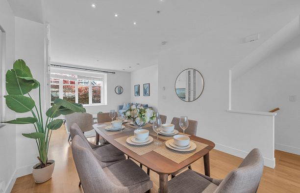 5603 Willow Street Cambie