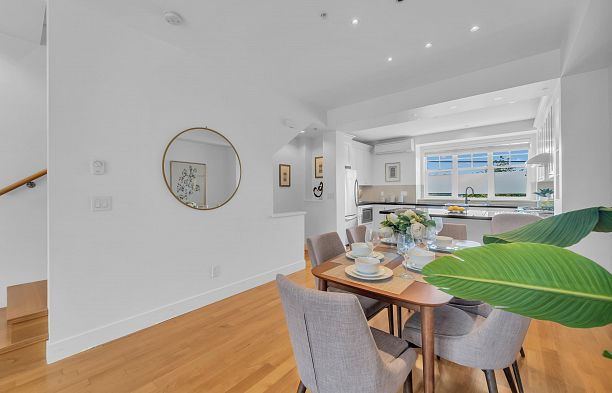 5603 Willow Street Cambie