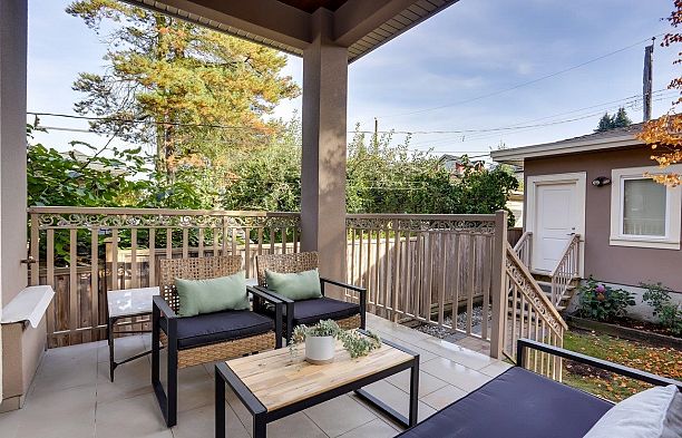 3760 W 17th Avenue Dunbar