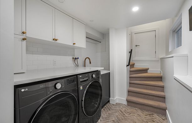 3250 W 37th Avenue Kerrisdale
