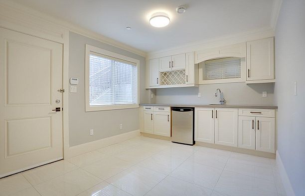 3760 W 17th Avenue Dunbar