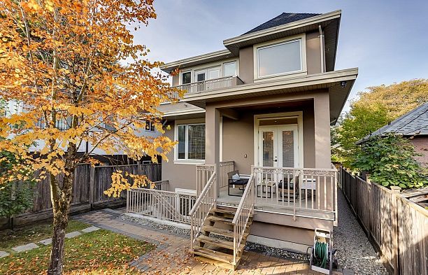 3760 W 17th Avenue Dunbar