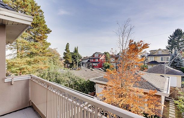 3760 W 17th Avenue Dunbar