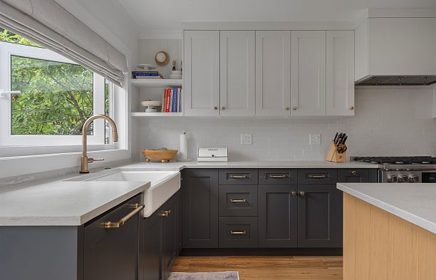 3250 W 37th Avenue Kerrisdale