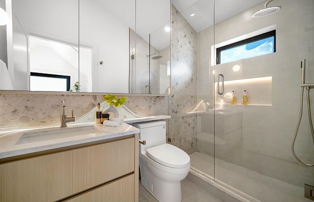 411 W 19th Avenue Cambie