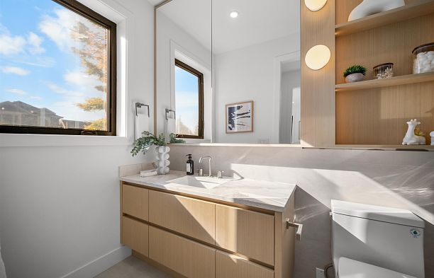411 W 19th Avenue Cambie