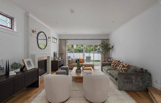 3250 W 37th Avenue Kerrisdale