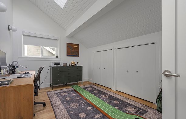 3250 W 37th Avenue Kerrisdale