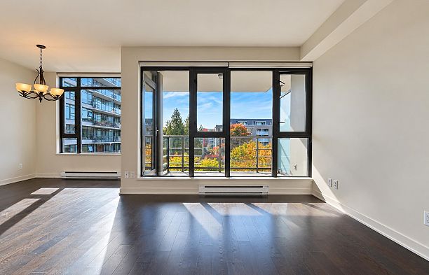 514 750 W 12th Avenue Fairview VW