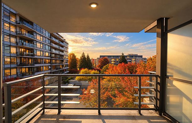 514 750 W 12th Avenue Fairview VW