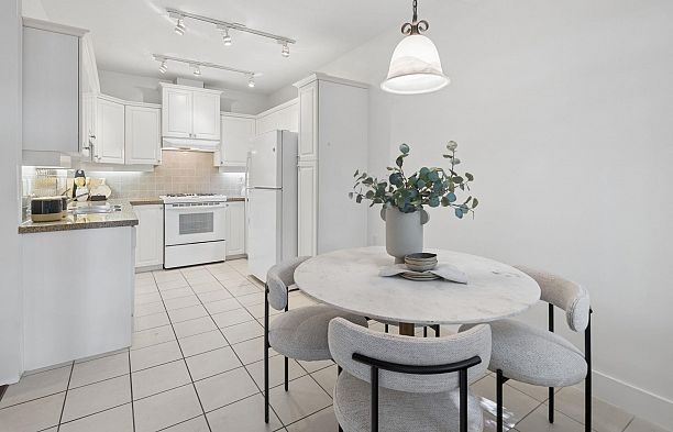 106 3088 W 41st Avenue Kerrisdale