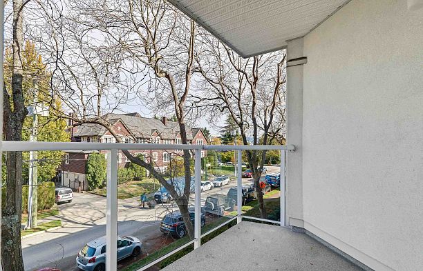 314 2020 W 8th Avenue Kitsilano