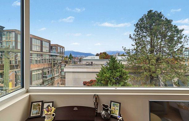 401 1510 W 6th Avenue Fairview VW