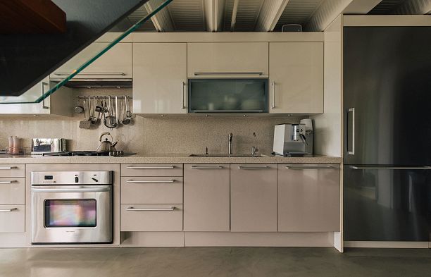 302 4387 W 10th Avenue Point Grey