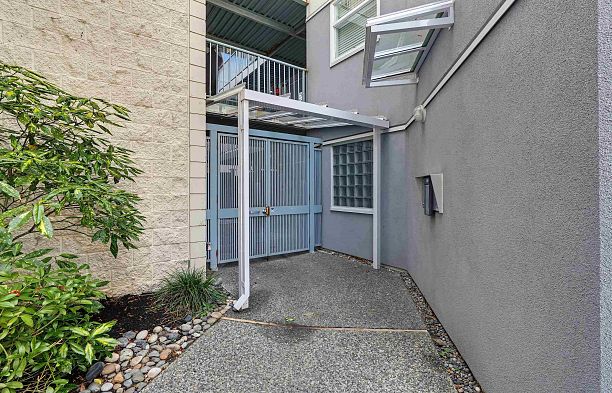 314 2020 W 8th Avenue Kitsilano