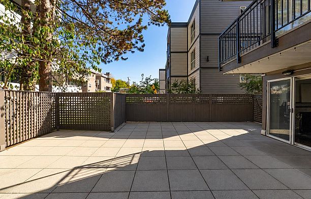104 555 W 14th Avenue Fairview VW