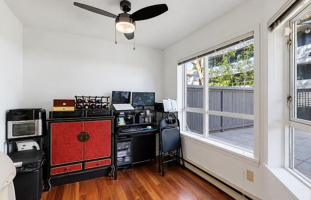 104 555 W 14th Avenue Fairview VW