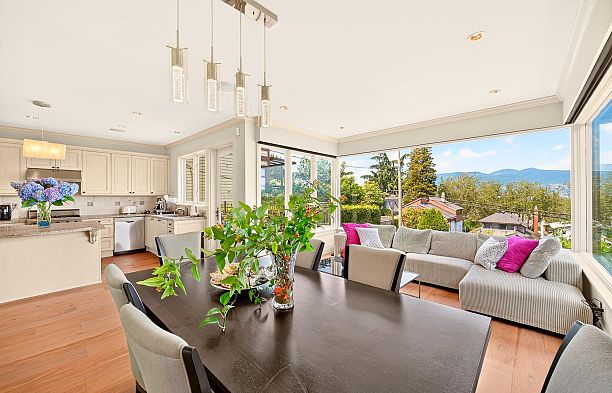 3835 W 12th Avenue Point Grey