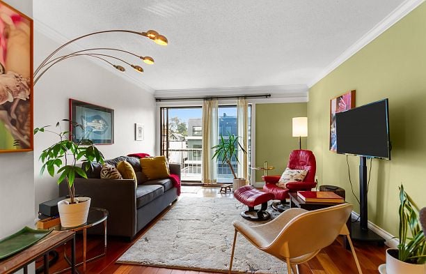 308 2040 Cornwall Avenue Kitsilano