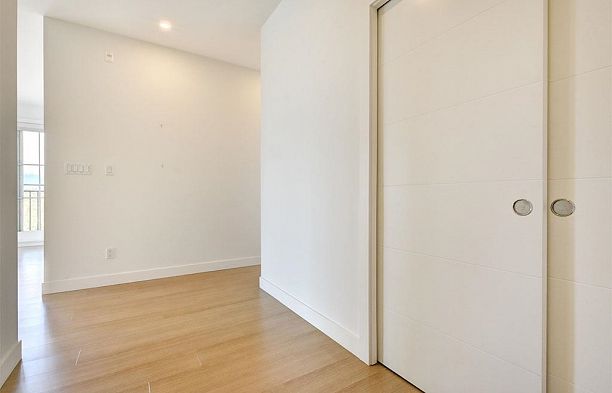 PH7 2528 Collingwood Street Kitsilano