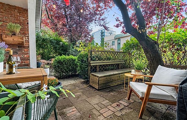 2634 Hemlock Street Fairview VW